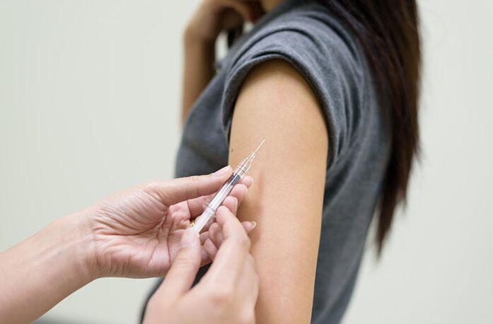 Zastrzyki leku przeciwwirusowego w leczeniu HPV